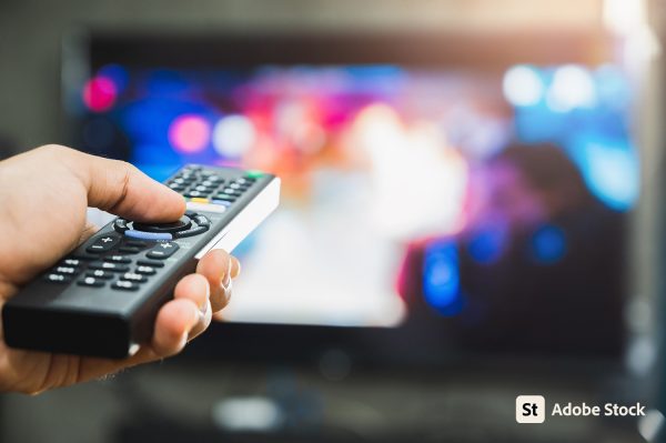 テレビのリモコン