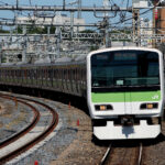 山手線のJR東日本E231系電車