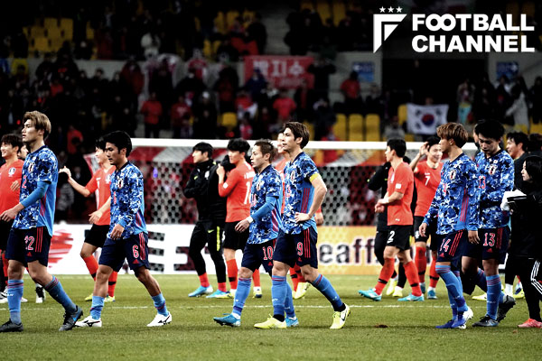 日本代表はE-1サッカー選手権の第3戦で韓国代表と対戦し、0-1で敗北を喫している