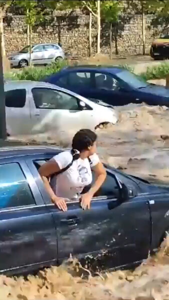 スペイン、サラゴサの洪水
